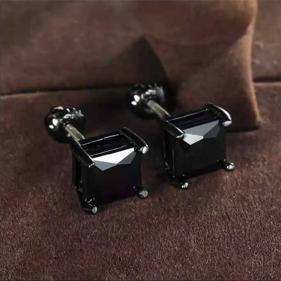 New unisex luxury black stud earrings - Picture 4 of 5